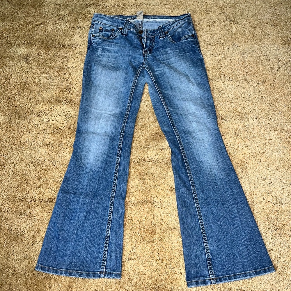 Refuge blue jeans size 5s.